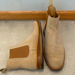 Sperry men’s Chelsea casual/dress boot. Suede, brown/tan.